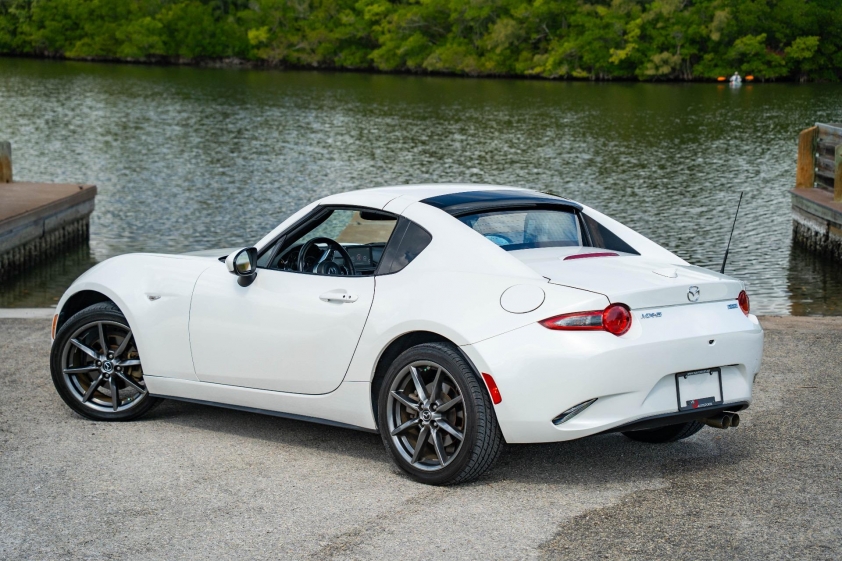 Mazda MX-5 RF (2)
