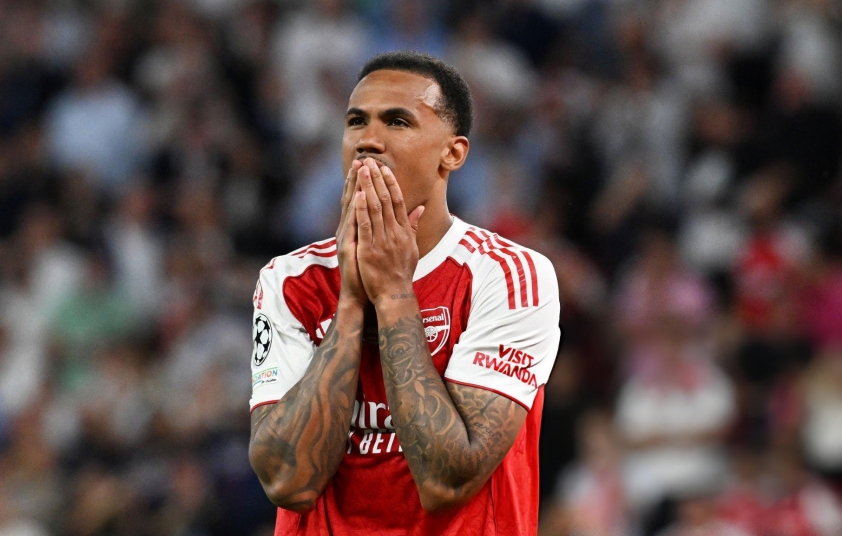 'Tội đồ' của Arsenal lập tức nhận điều tuyệt vời từ PSG 841371