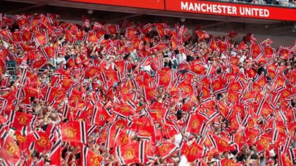 Man United hút fan nhờ lịch sử hào hùng và sức hút toàn cầu.